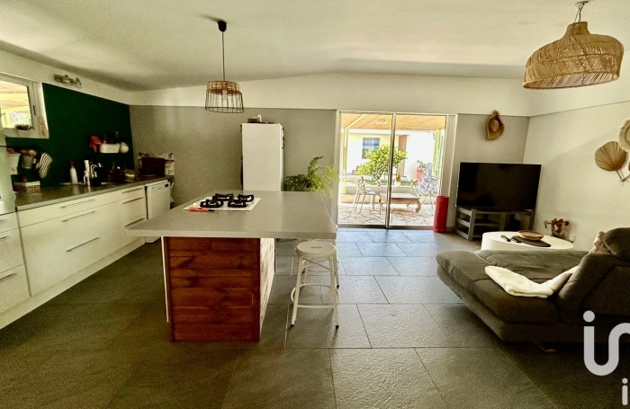 Vente Maison 105m&sup2; 5 pi&#232;ces Etang-Sale