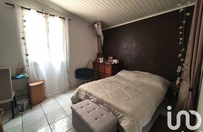 Vente Maison 126m&sup2; 6 pi&#232;ces Saint Paul