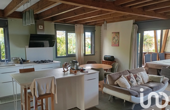 Vente Maison 110m&sup2; 5 pi&#232;ces Bois de Nefles St Paul