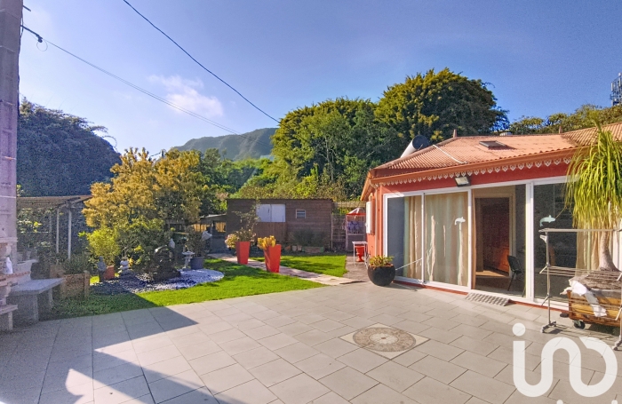 Vente Maison 167m&sup2; 8 pi&#232;ces La Possession