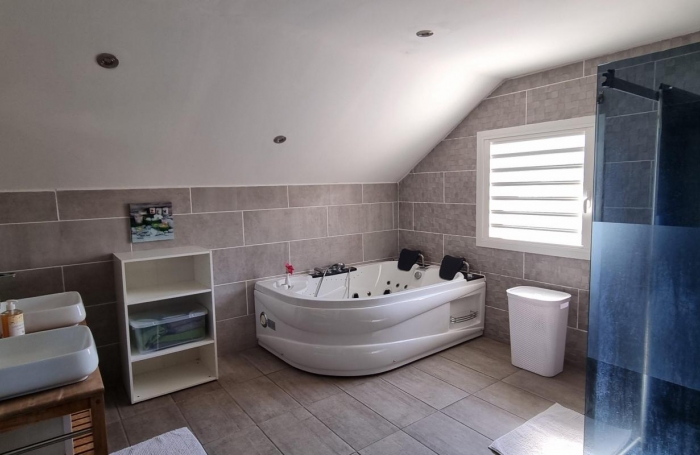 Vente Maison 255m&sup2; 6 pi&#232;ces Saint Louis