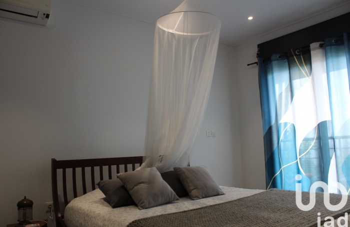 Vente Divers 102m&sup2; 3 pi&#232;ces Saint Joseph