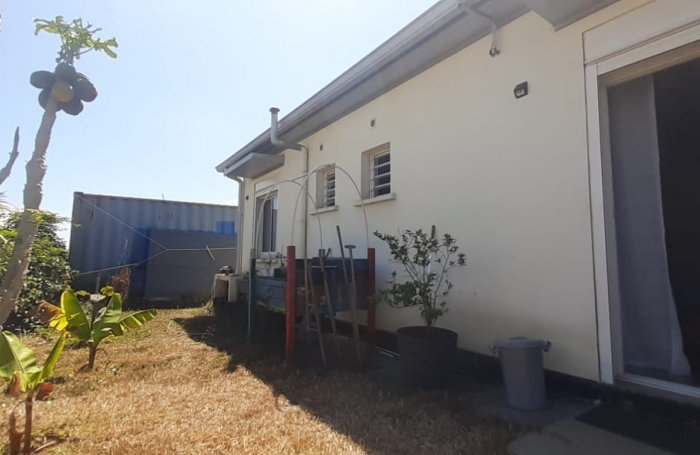 Vente Maison 85m&sup2; 3 pi&#232;ces Saint Gilles Les Hauts