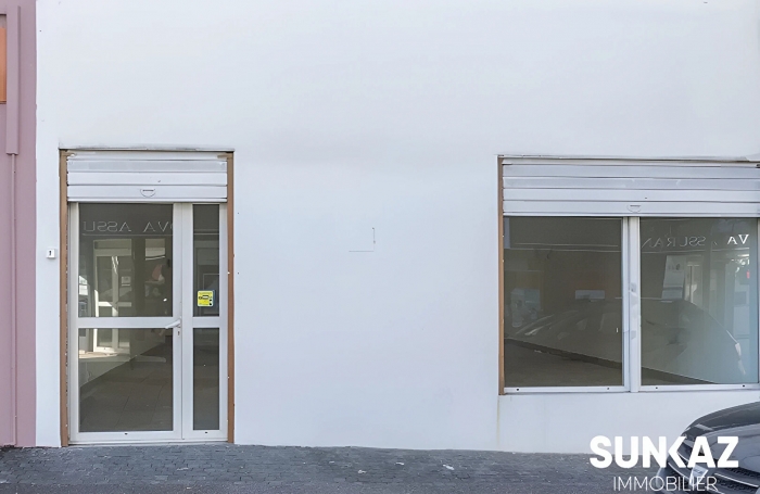 Location Local commercial 70m² 2 pièces Saint-Pierre