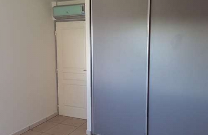 T2 jardinet bois de Nèfles Ste-Clotilde