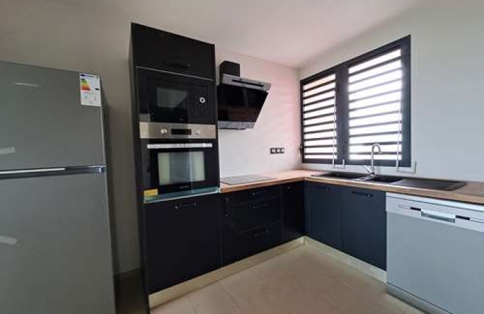 Apt T3 récent à Sainte-Marie