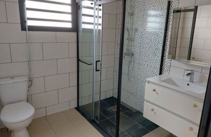 Apt T3 récent à Sainte-Marie