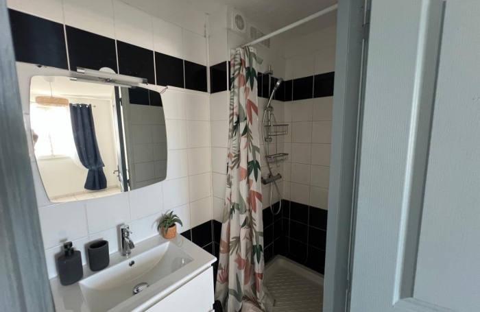 Location Appartement 30.05m&sup2; 2 pi&#232;ces Saint Denis