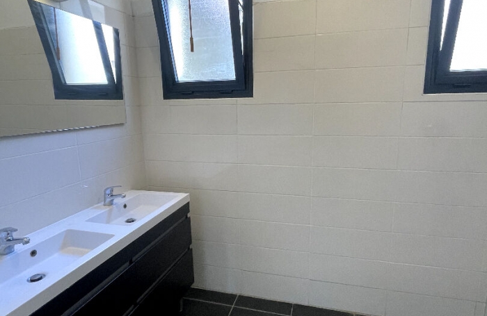 Location Appartement 61.11m² 3 pièces Saint-Pierre