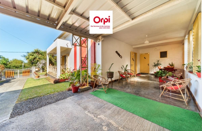 Vente Maison 123m&sup2; 5 pi&#232;ces La Chaloupe Saint Leu