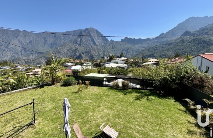 Vente Maison 70m&sup2; 3 pi&#232;ces Cilaos