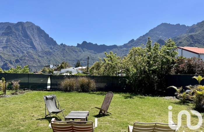 Vente Maison 70m&sup2; 3 pi&#232;ces Cilaos