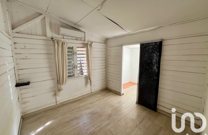 Vente Maison 57m&sup2; 3 pi&#232;ces Saint Gilles les Bains