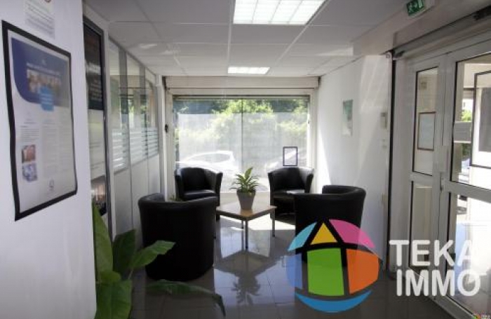 Location Bureaux 1 pi&#232;ce Saint André