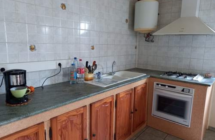 Petite villa T2 meublée centre de Sainte-Clotilde