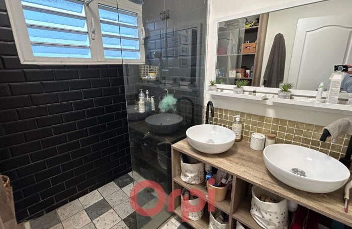 Vente Maison 78m&sup2; 4 pi&#232;ces Ravine des Cabris