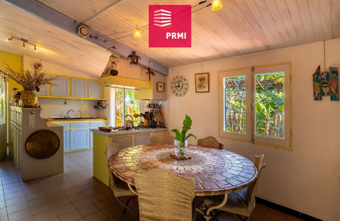 Vente Maison 116m² 5 pièces Saint Gilles Les Hauts