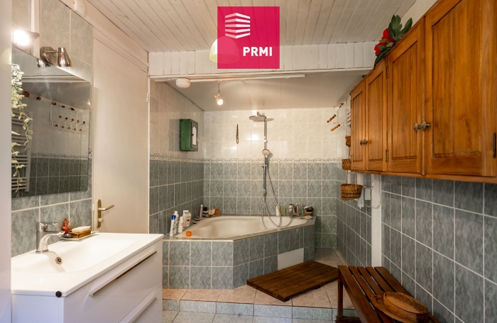 Vente Maison 116m² 5 pièces Saint Gilles Les Hauts