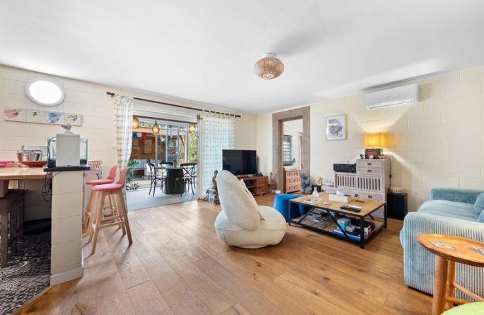 Vente Maison 159m&sup2; 4 pi&#232;ces Saint Gilles Les Hauts