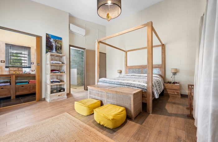 Vente Maison 159m&sup2; 4 pi&#232;ces Saint Gilles Les Hauts