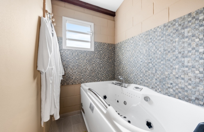 Vente Maison 159m&sup2; 4 pi&#232;ces Saint Gilles Les Hauts