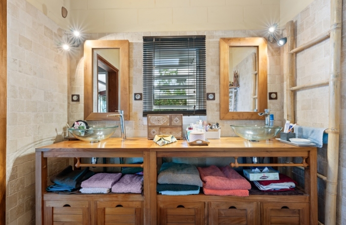 Vente Maison 159m&sup2; 4 pi&#232;ces Saint Gilles Les Hauts