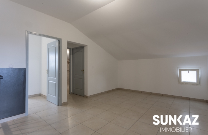 Location Appartement 135m² 4 pièces La Possession