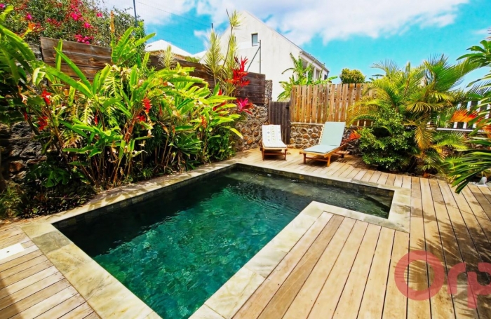 Vente Maison 182m&sup2; 8 pi&#232;ces Piton Saint Leu