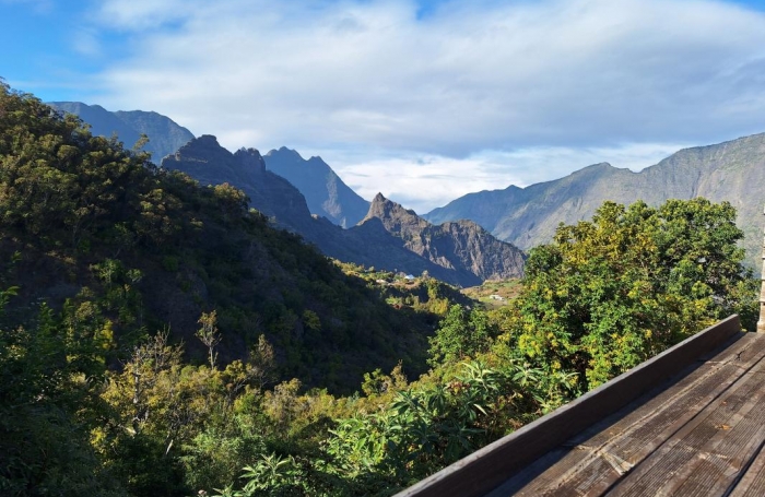 Vente Maison 185m&sup2; 4 pi&#232;ces Cilaos