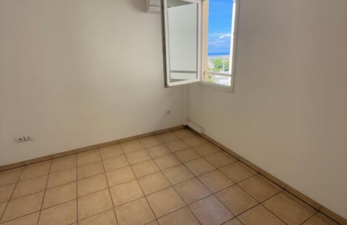 Vente Appartement 42.56m&sup2; 2 pi&#232;ces Saint Denis