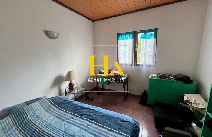 Vente Maison 257.7m² 12 pièces Saint Gilles Les Hauts