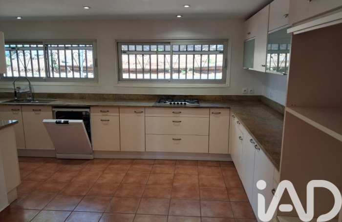 Vente Divers 150m&sup2; 6 pi&#232;ces La Montagne