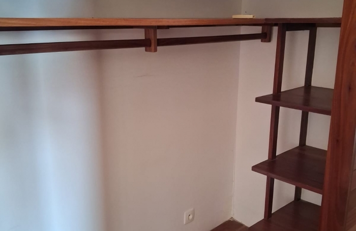 Vente Divers 150m&sup2; 6 pi&#232;ces La Montagne