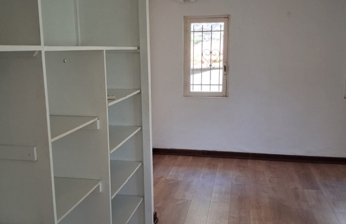 Vente Divers 150m&sup2; 6 pi&#232;ces La Montagne