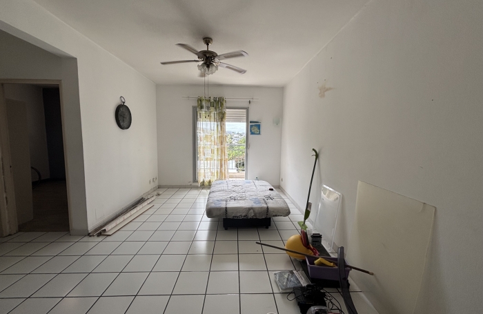 À LOUER APPARTEMENT T2 SAINT-PIERRE