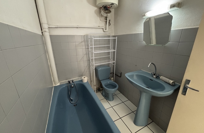 À LOUER APPARTEMENT T2 SAINT-PIERRE