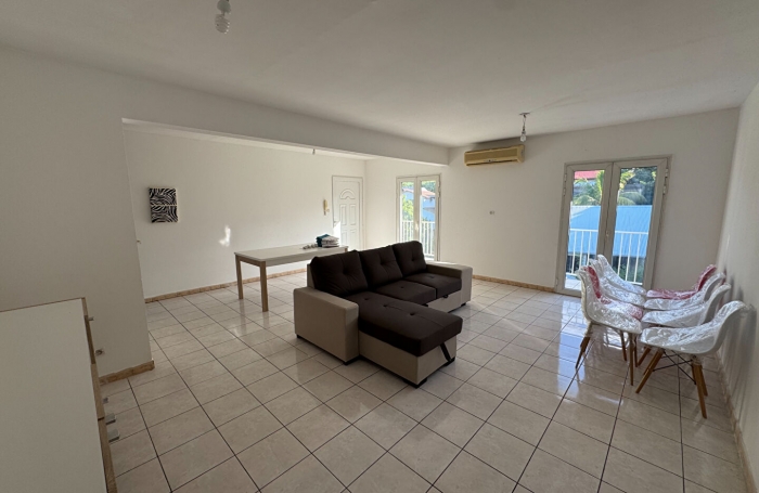 Location Appartement 97m² 4 pièces Sainte Marie