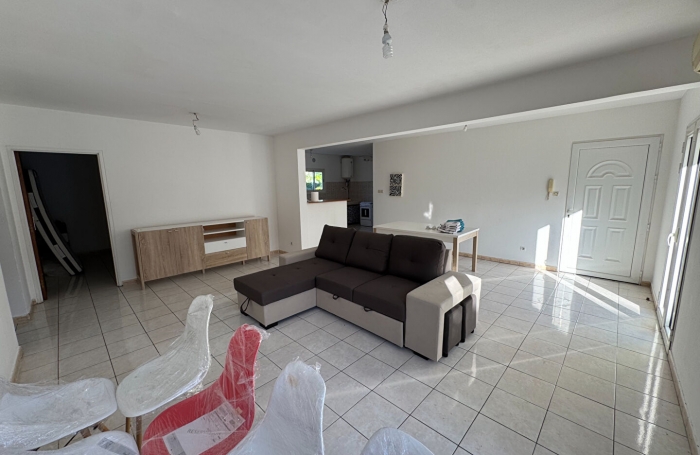 Location Appartement 97m² 4 pièces Sainte Marie