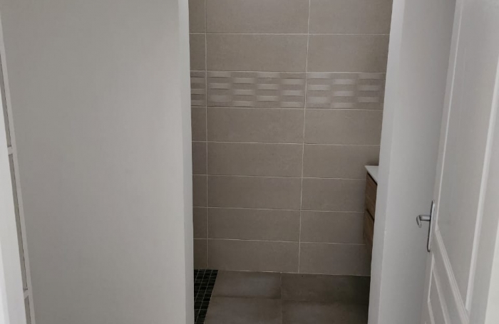 En location à La Ravine des Cabris : maison neuve avec 4 pièces