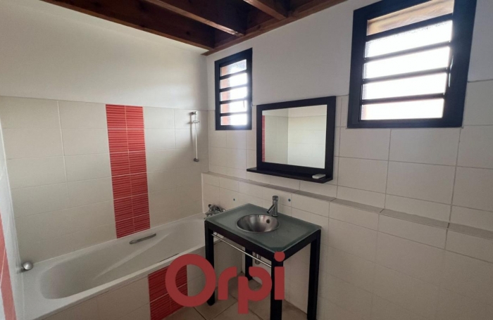 Vente Maison 51m&sup2; 3 pi&#232;ces Saint Paul