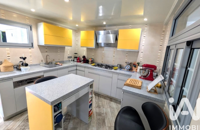 Vente Maison 115m&sup2; 4 pi&#232;ces L'Entre Deux