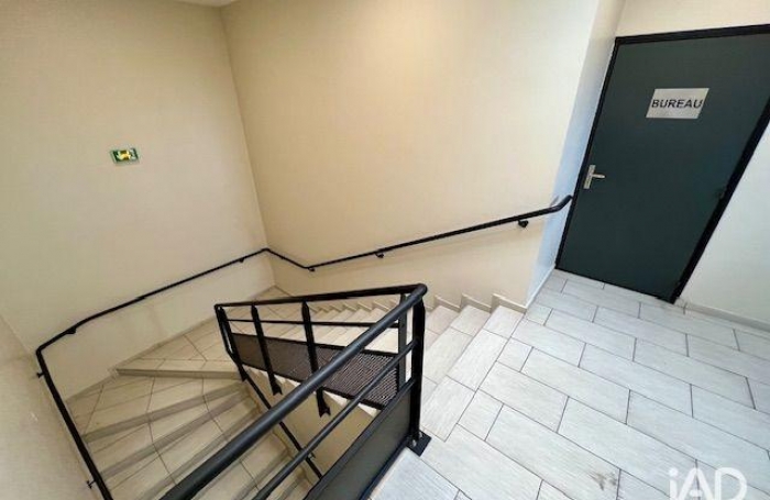 Location Bureaux 126m&sup2; La Possession