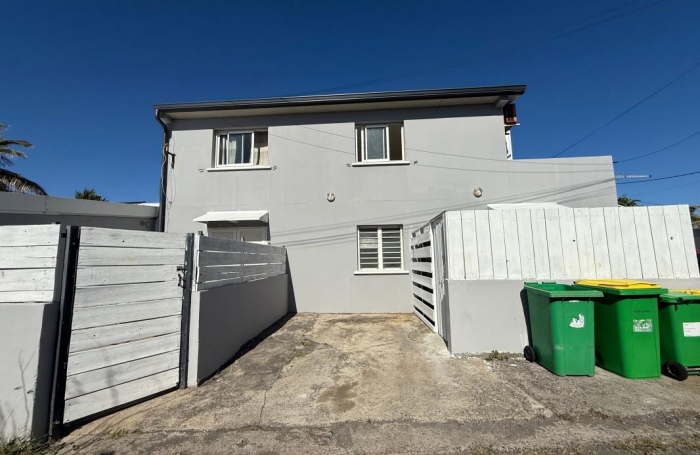 Vente Immeuble 125m&sup2; 7 pièces Saint-Pierre