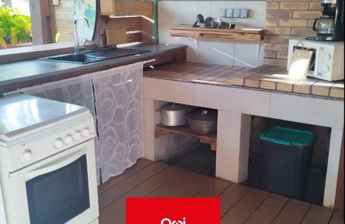 Vente Maison 123m&sup2; 8 pièces Saint Gilles les Bains