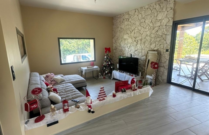 Vente Divers 140m&sup2; 4 pièces Saint-Pierre