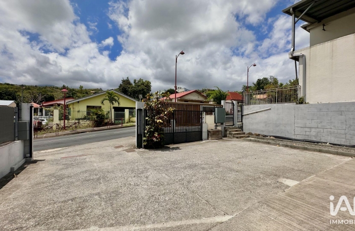Location Fonds de commerce 40m&sup2; Rivi&egrave;re Saint Louis