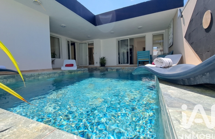 Vente Divers 250m&sup2; 7 pièces Le Tampon