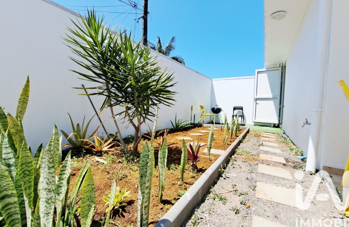 Vente Divers 250m&sup2; 7 pièces Le Tampon