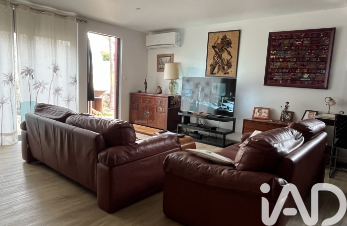 Vente Maison 237m&sup2; 8 pièces Bois de Nefles St Paul