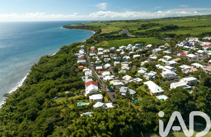 Vente Divers 152m&sup2; 5 pièces Sainte Marie